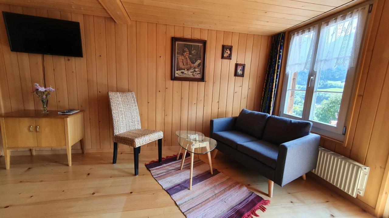 Adlerhorst - Apartment Im Niedersimmental Oey Dış mekan fotoğraf